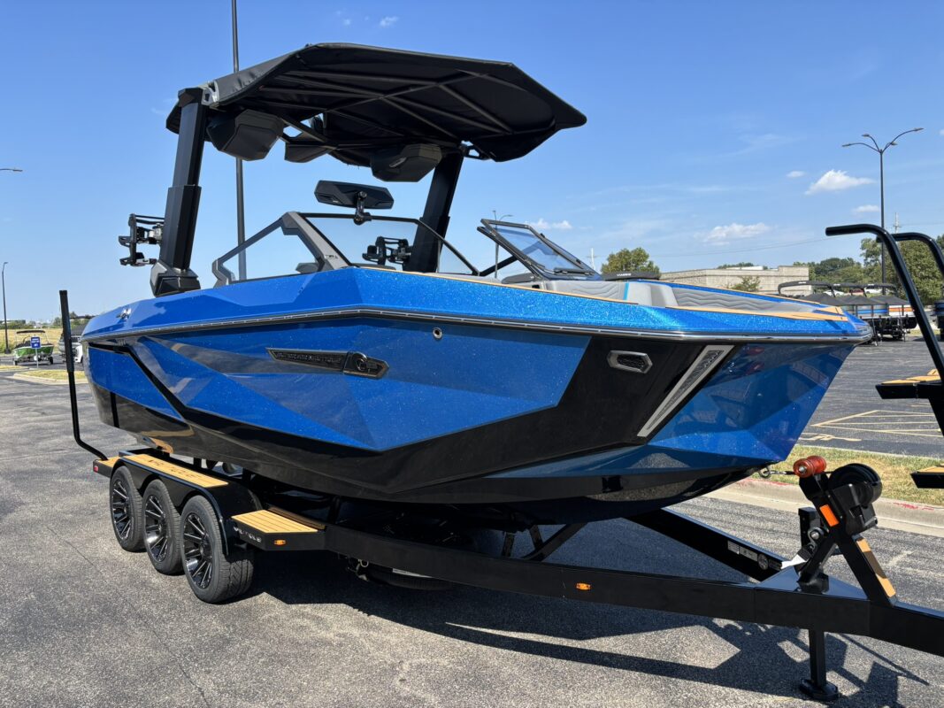 2027 Nautique Super Air Nautique G23
