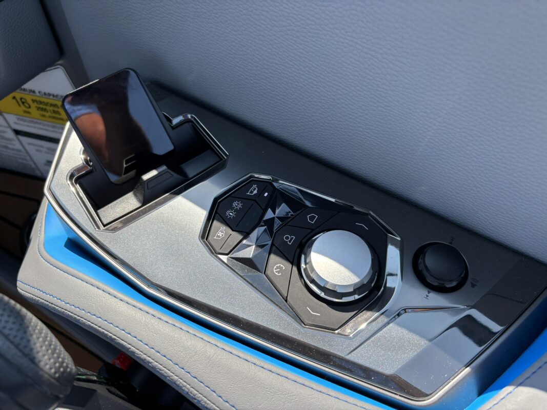 2027 Nautique Super Air Nautique G23