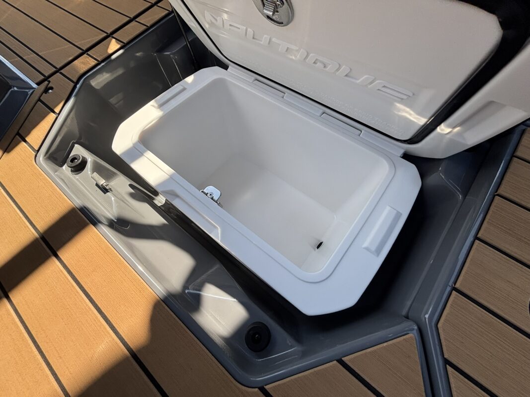 2027 Nautique Super Air Nautique G23