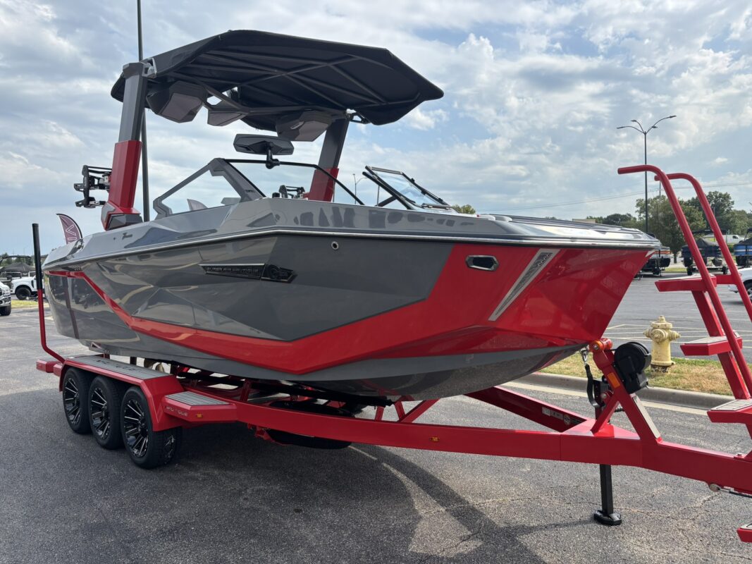 2027 Nautique Super Air Nautique G23