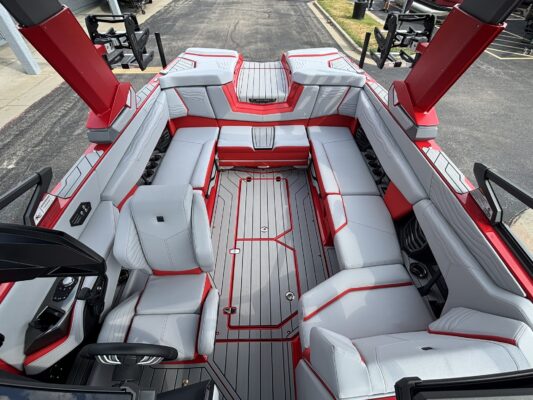 2027 Nautique Super Air Nautique G23