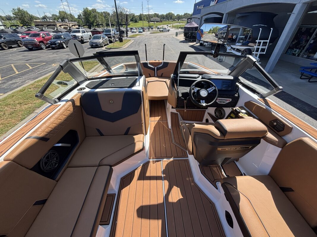 2027 Nautique GS 22 Super Air Nautique