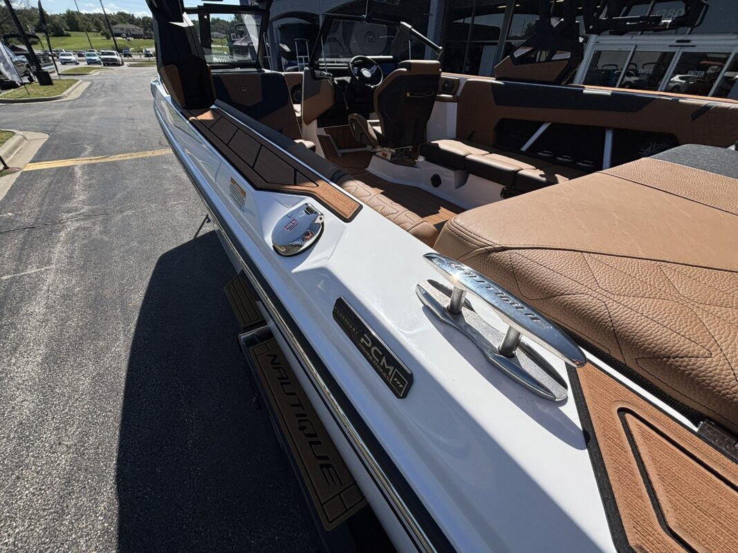 2027 Nautique GS 22 Super Air Nautique