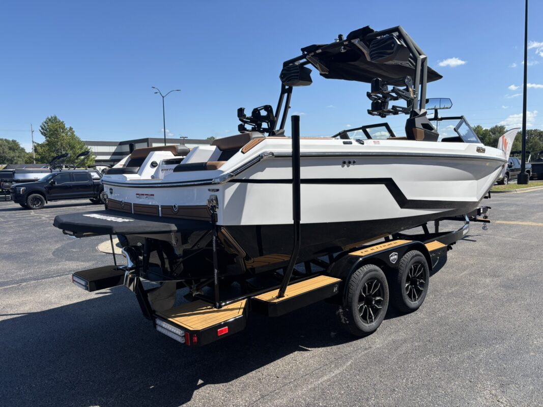 2027 Nautique GS 22 Super Air Nautique