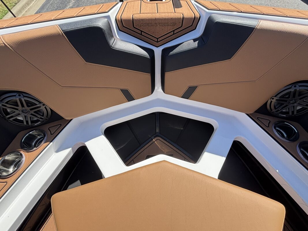 2027 Nautique GS 22 Super Air Nautique