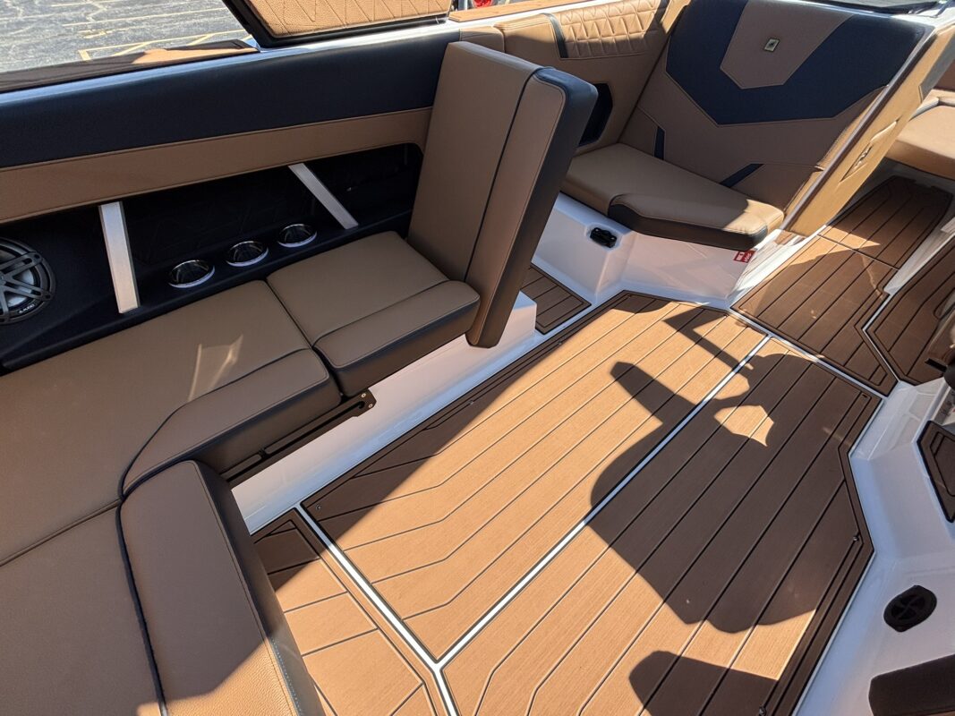 2027 Nautique GS 22 Super Air Nautique