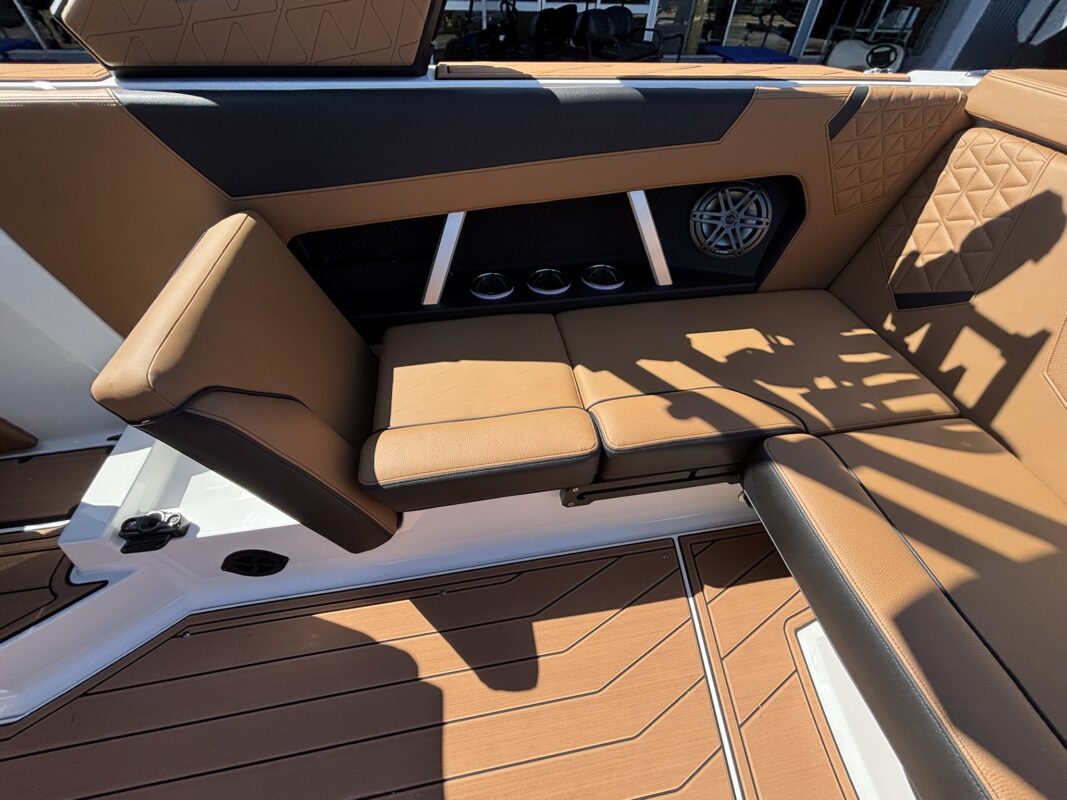 2027 Nautique GS 22 Super Air Nautique