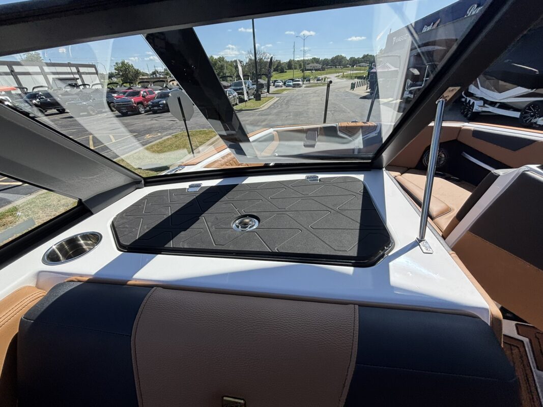 2027 Nautique GS 22 Super Air Nautique