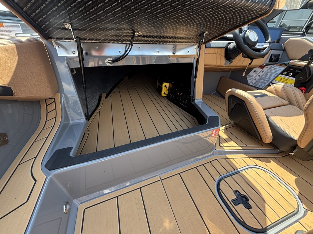 2027 Nautique Ski Nautique