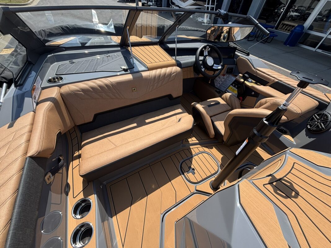 2027 Nautique Ski Nautique