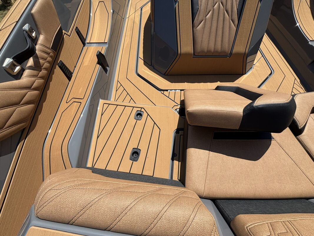2027 Nautique Ski Nautique