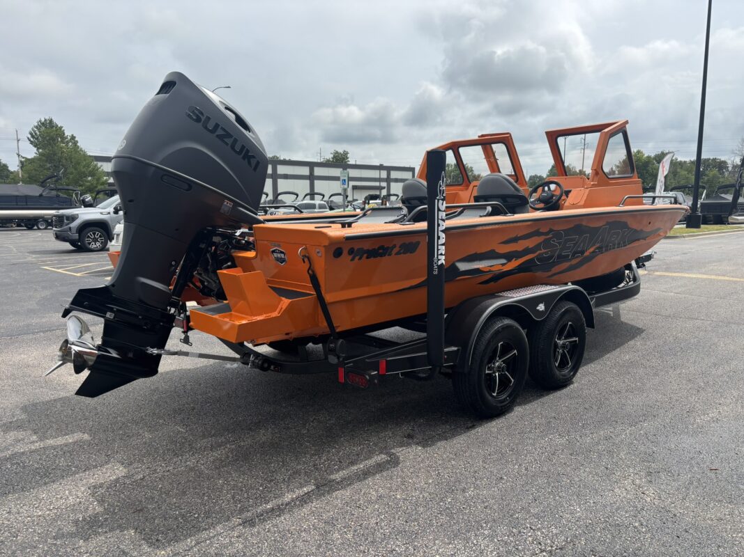 2027 SeaArk ProCat 200