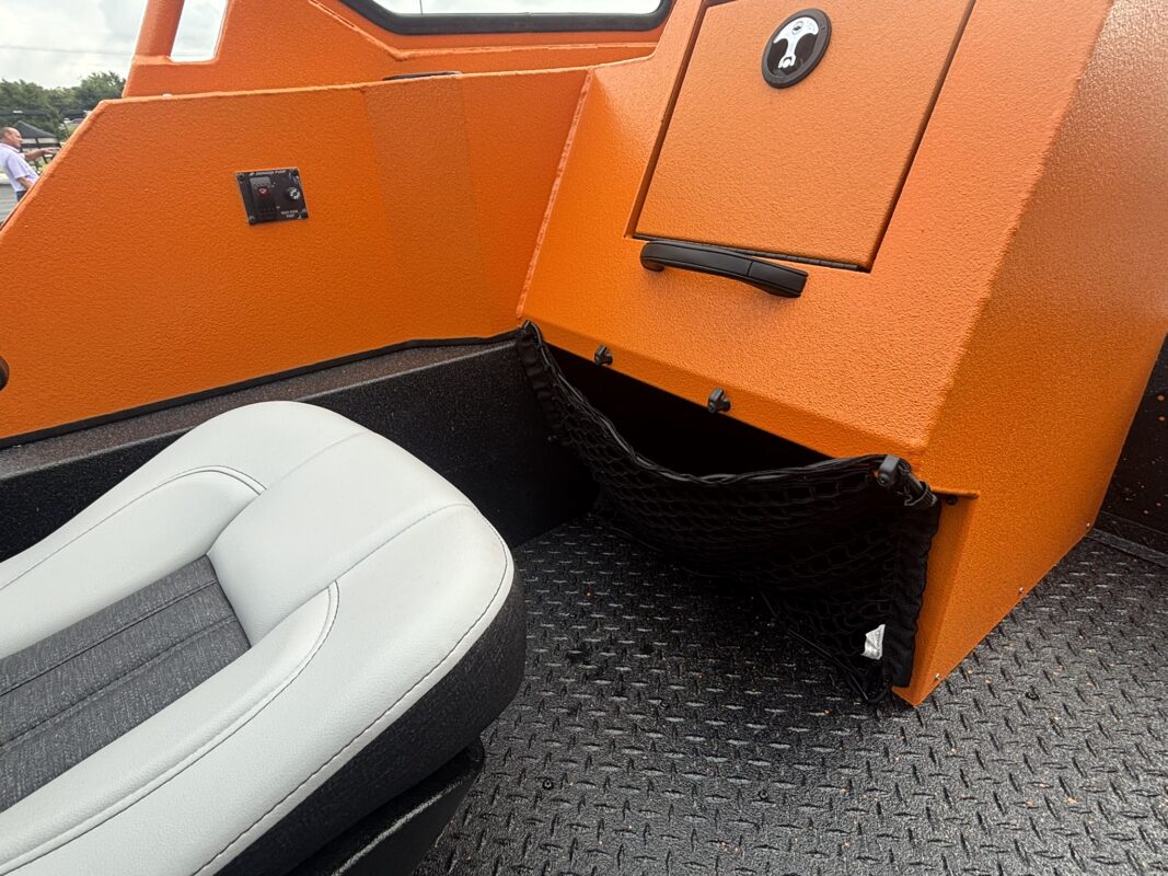 2027 SeaArk ProCat 200