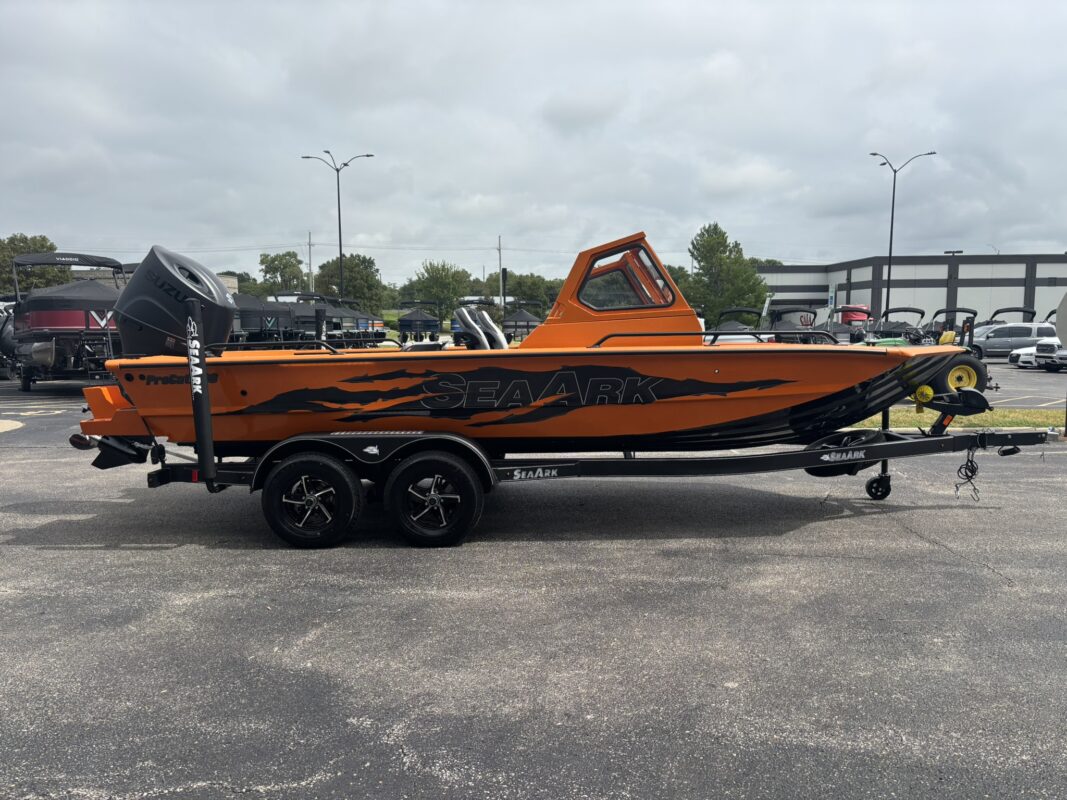 2027 SeaArk ProCat 200