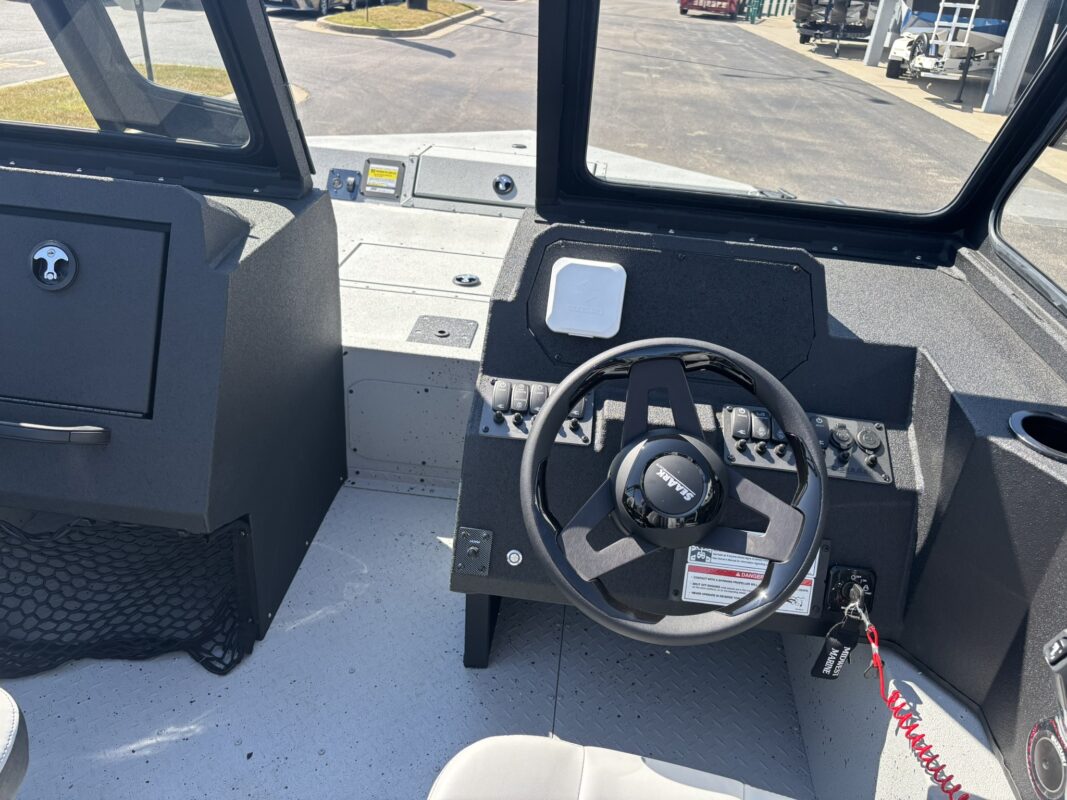 2027 SeaArk ProCat 200