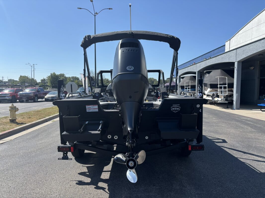 2027 SeaArk ProCat 200