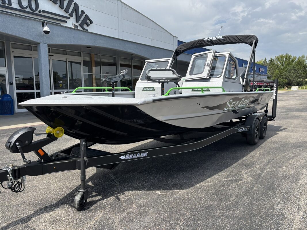 2027 SeaArk ProCat 240