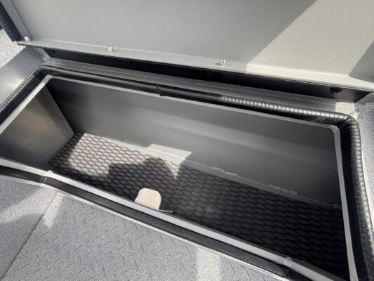 2027 SeaArk ProCat 240