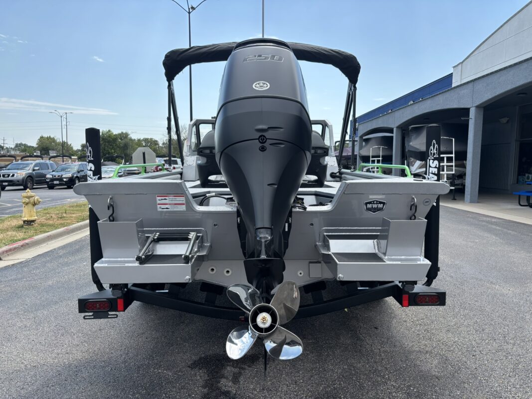 2027 SeaArk ProCat 240