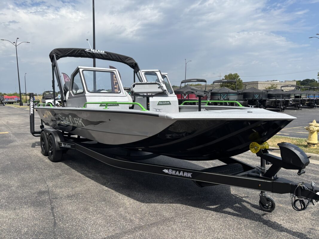 2027 SeaArk ProCat 240