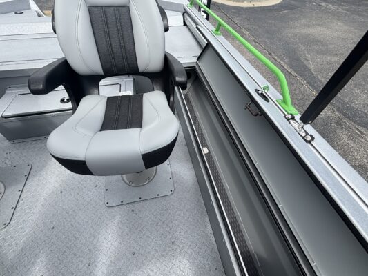 2027 SeaArk ProCat 240