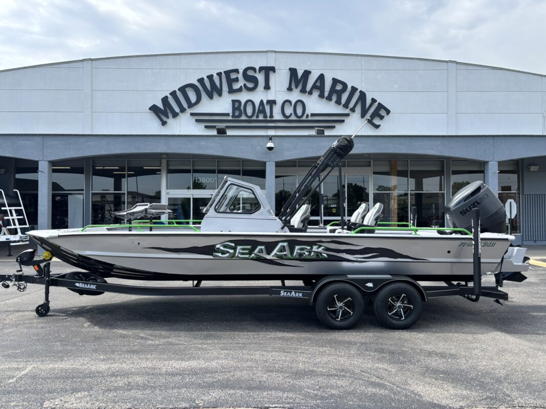 2027 SeaArk ProCat 240