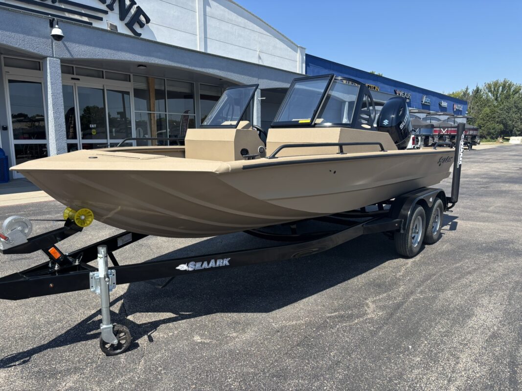 2027 SeaArk Protege 200