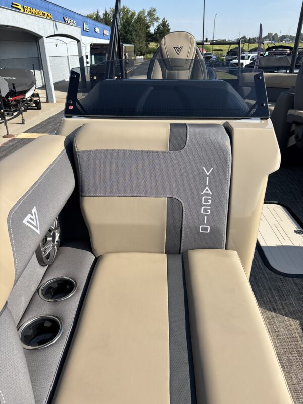 2027 Viaggio X22U