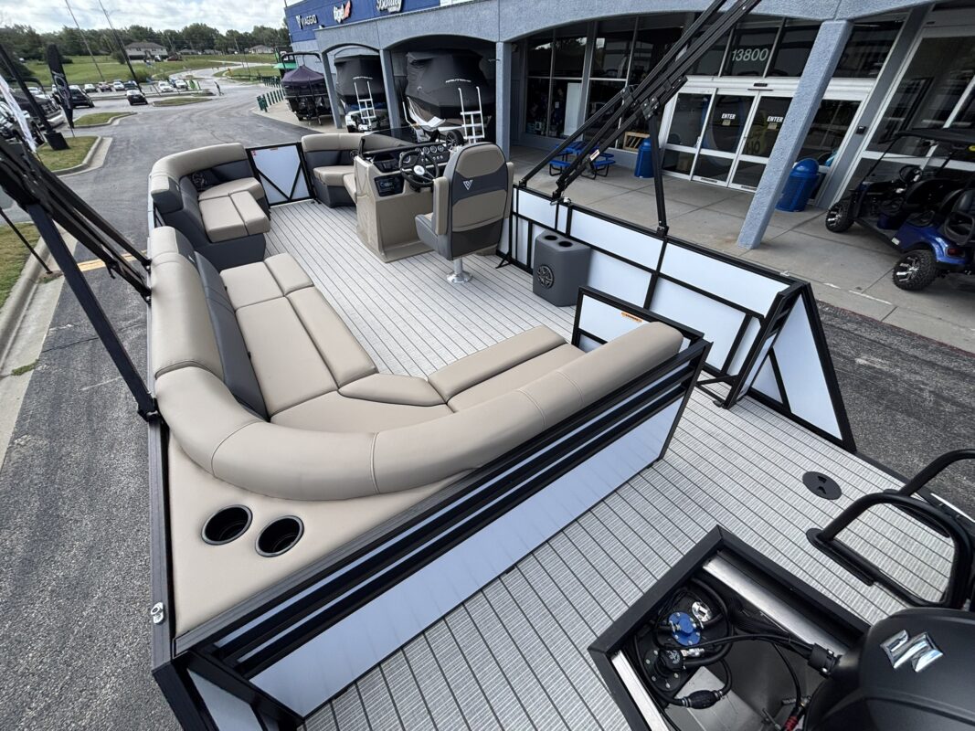 2027 Viaggio V20C