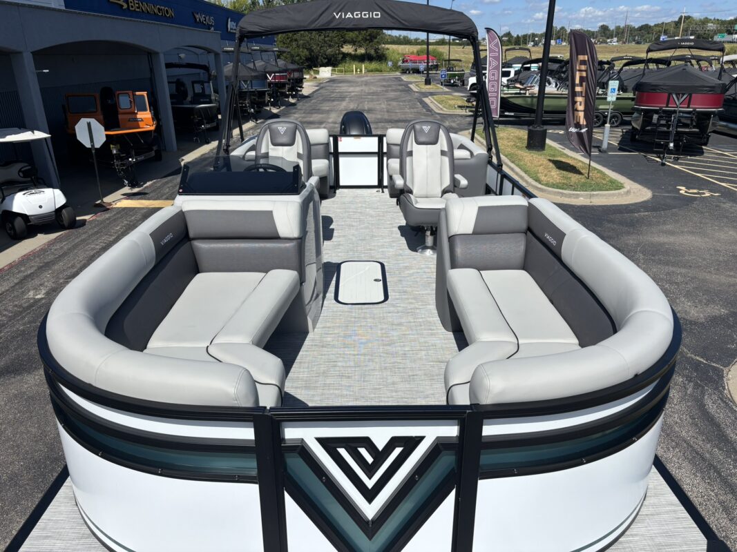 2027 Viaggio V22U