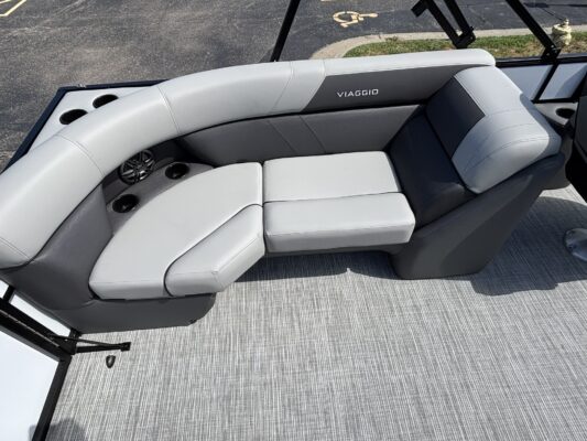 2027 Viaggio V22U