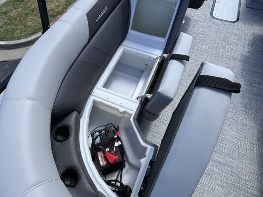 2027 Viaggio V22U
