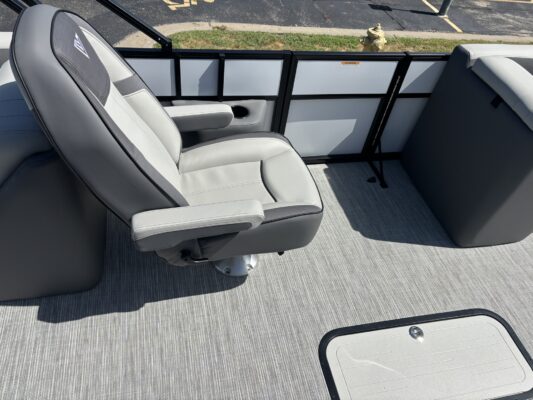 2027 Viaggio V22U