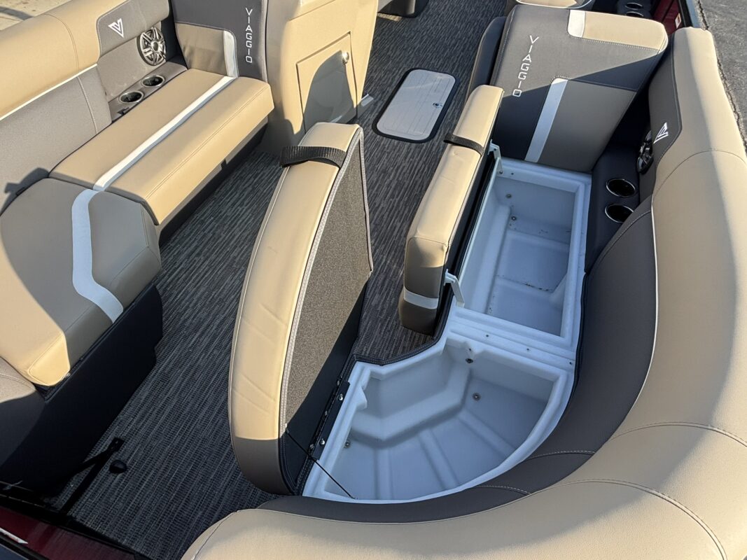 2027 Viaggio X22U