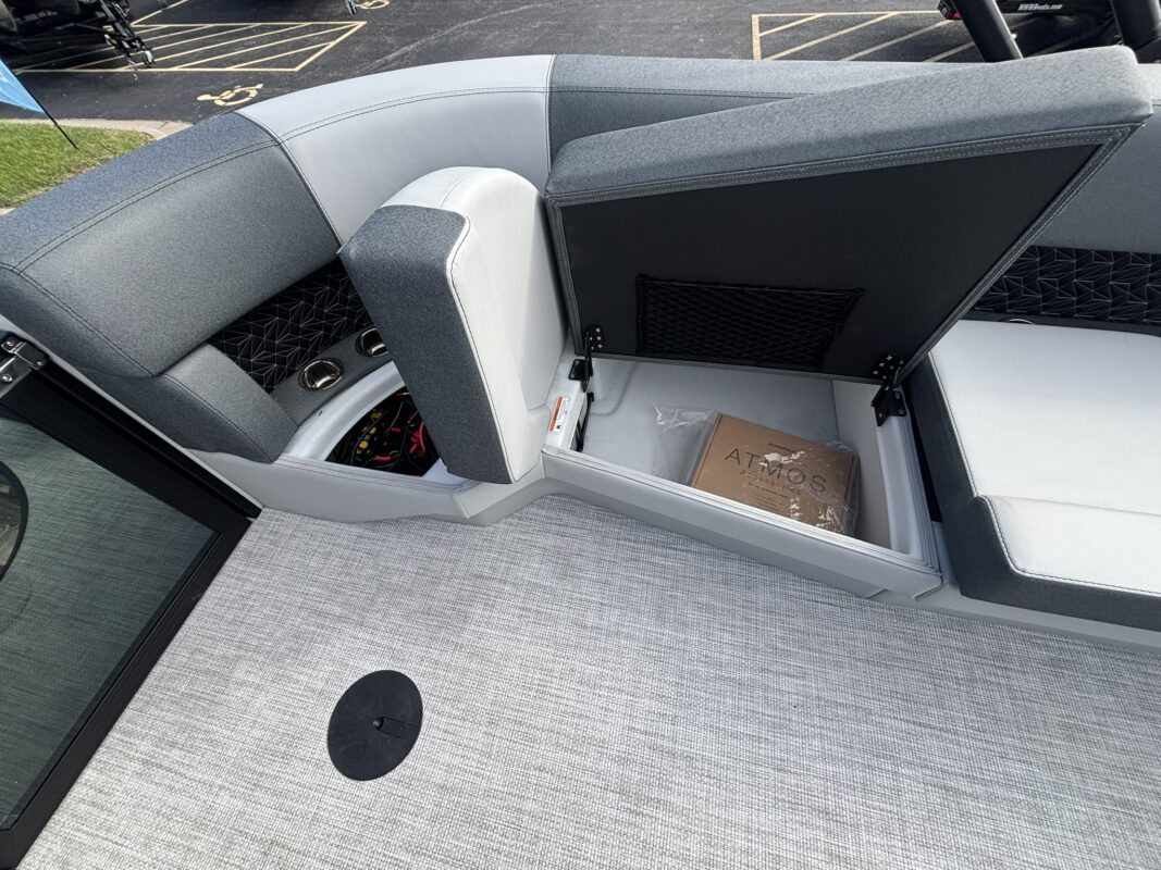 2027 Alera M23QV
