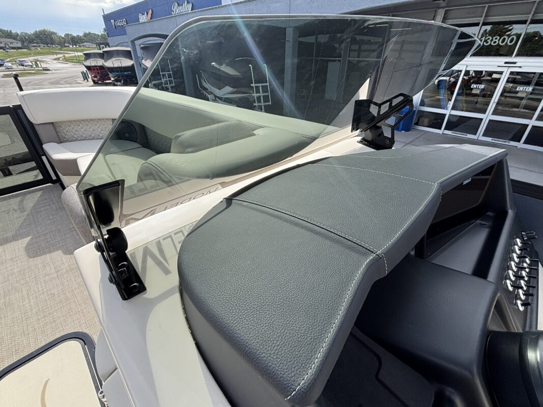 2027 Alera M25LA