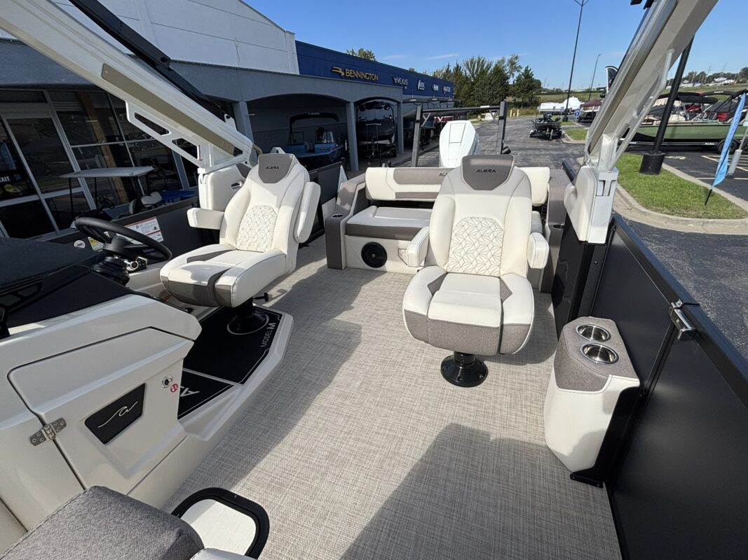 2027 Alera M25LA