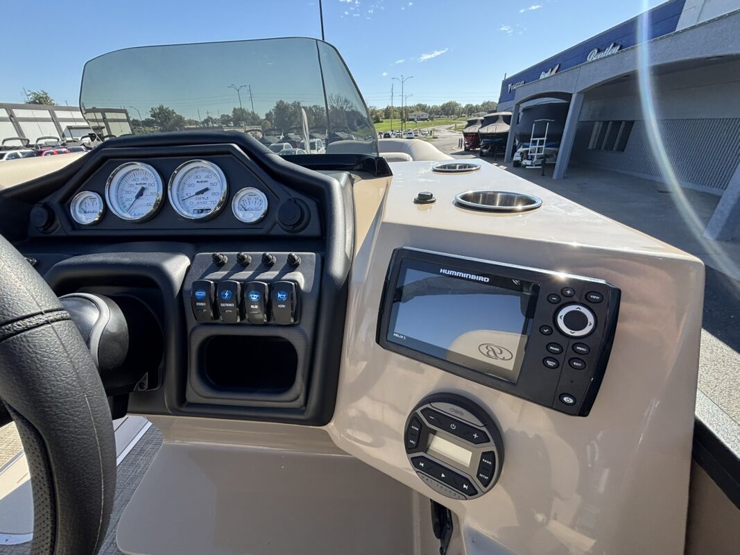 2027 Bentley 223 Legacy Swingback