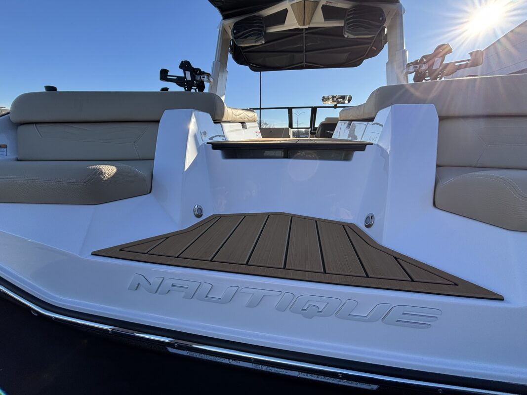 2026 Nautique Super Air G23
