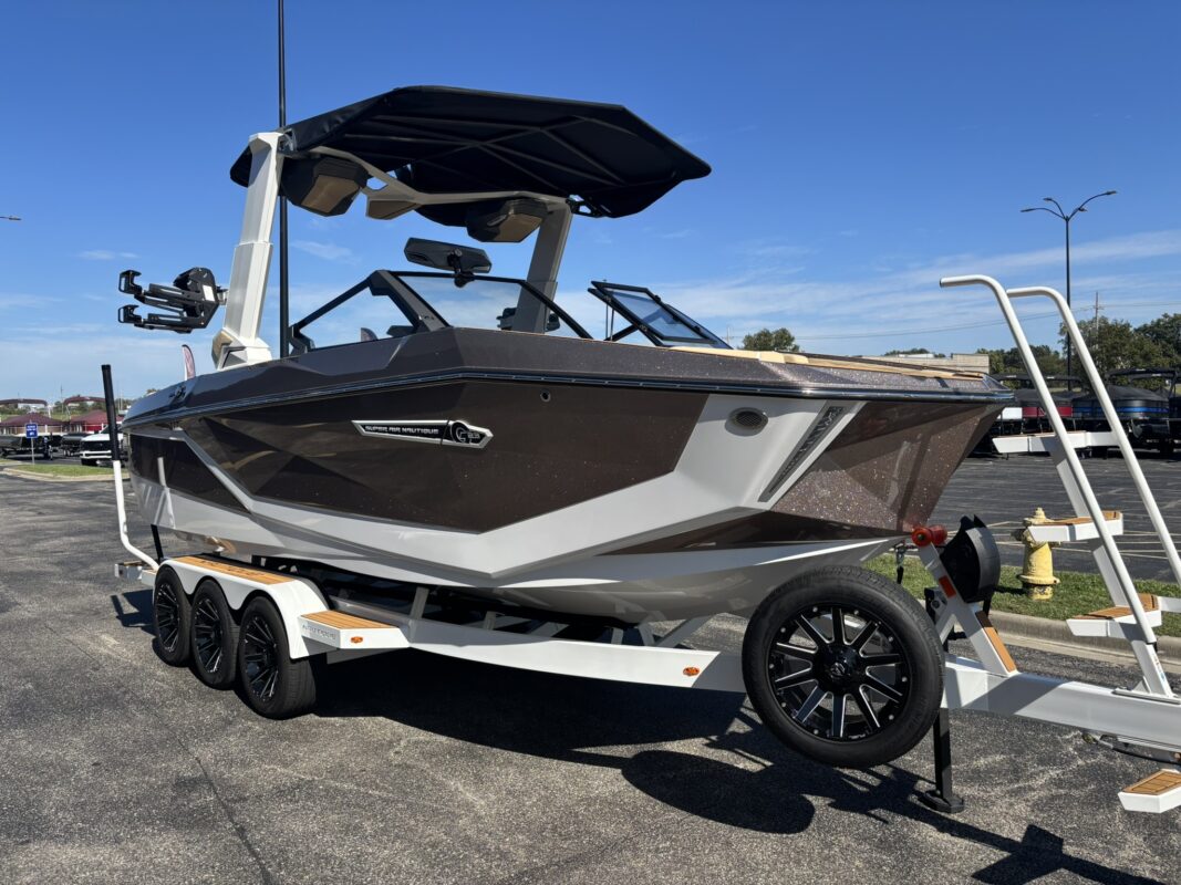 2026 Nautique Super Air G23