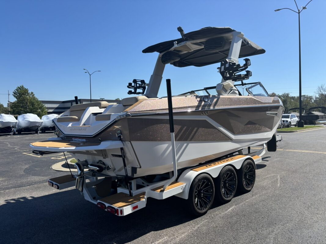 2026 Nautique Super Air G23