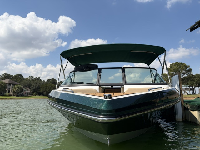 2022 Nautique Ski 200