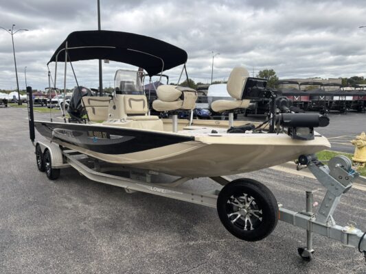 2020 Lowe 22 Bay