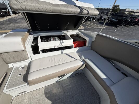 2020 Crownline 225 SS
