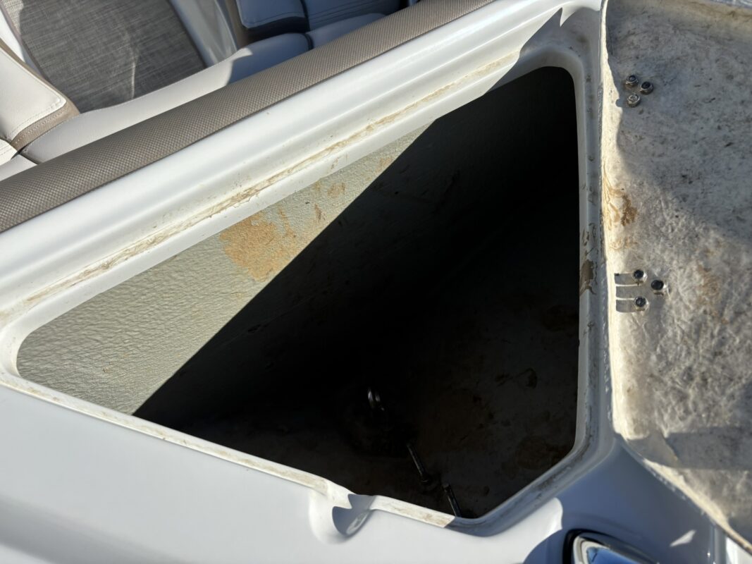2020 Crownline 225 SS