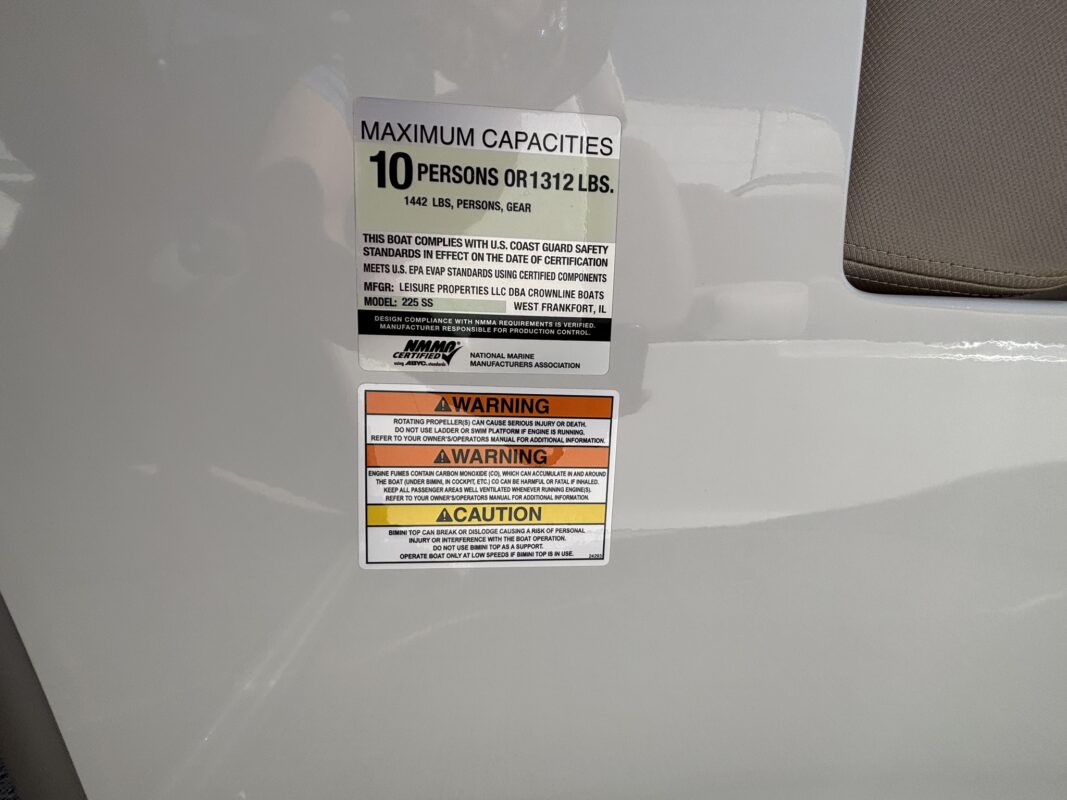 2020 Crownline 225 SS