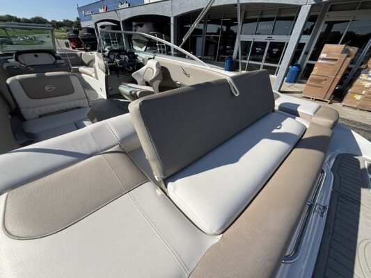 2020 Crownline 225 SS