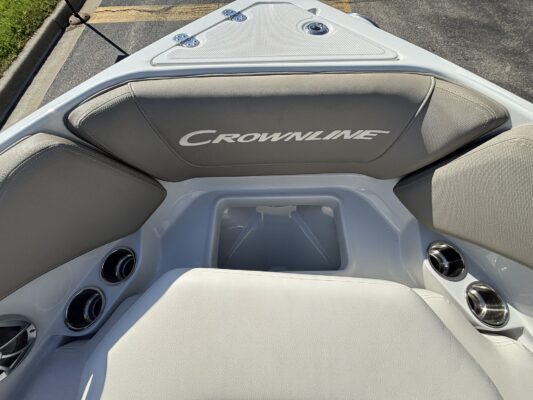 2020 Crownline 225 SS