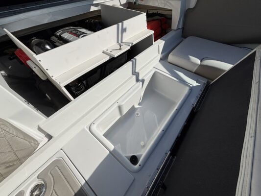 2020 Crownline 225 SS