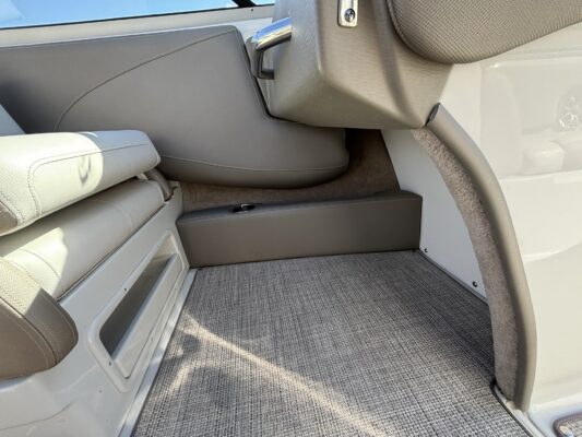 2020 Crownline 225 SS